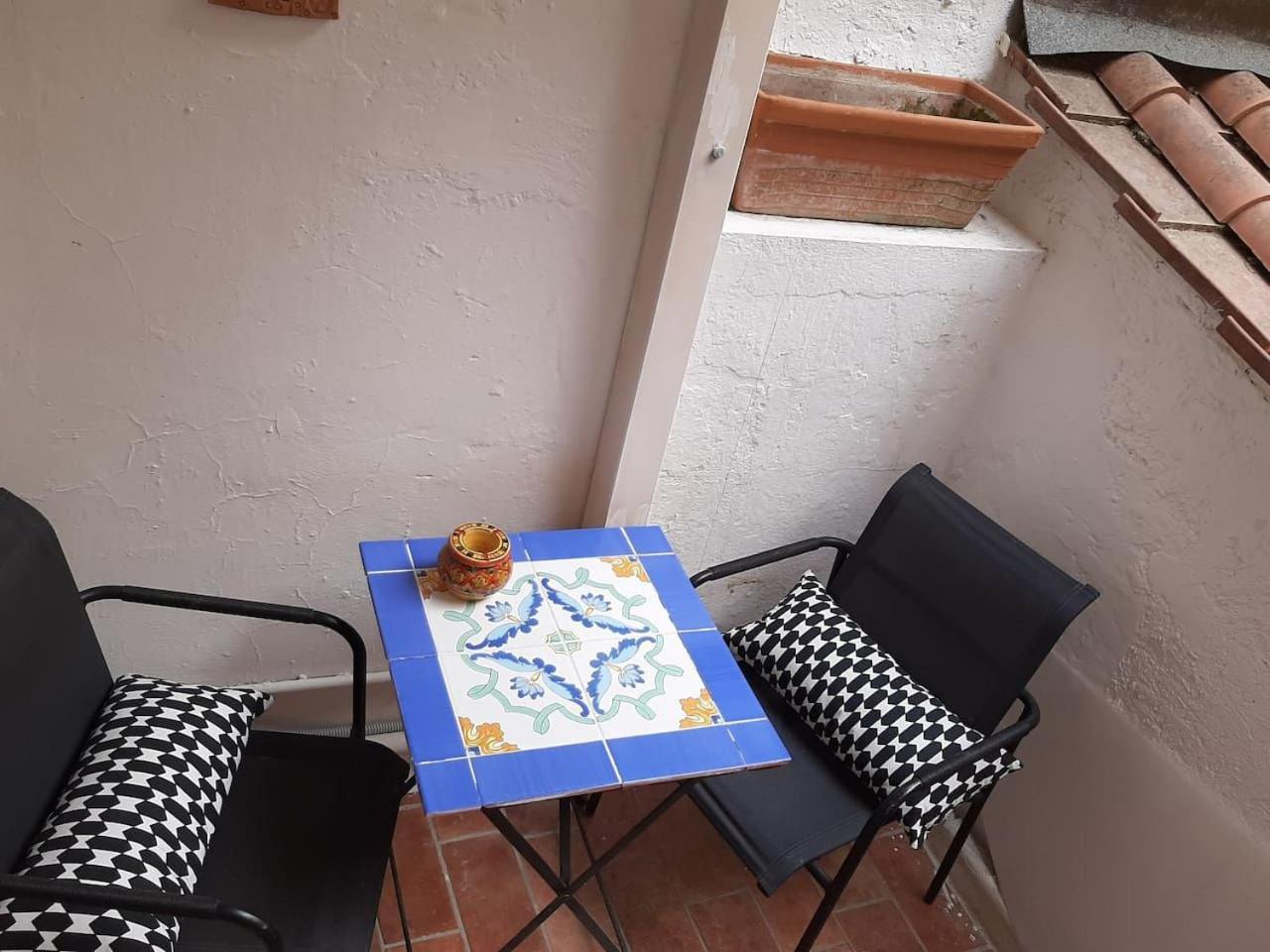 Charming Loft In Piazza Di Spagna Lägenhet Rom Exteriör bild