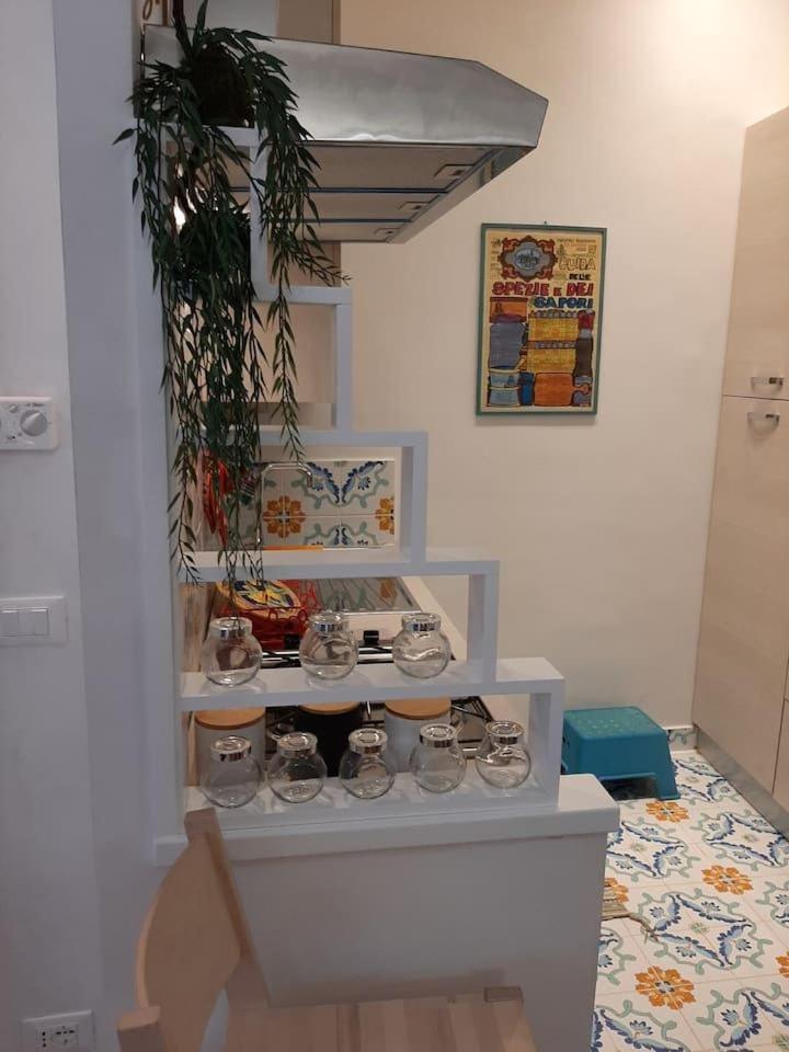 Charming Loft In Piazza Di Spagna Lägenhet Rom Exteriör bild