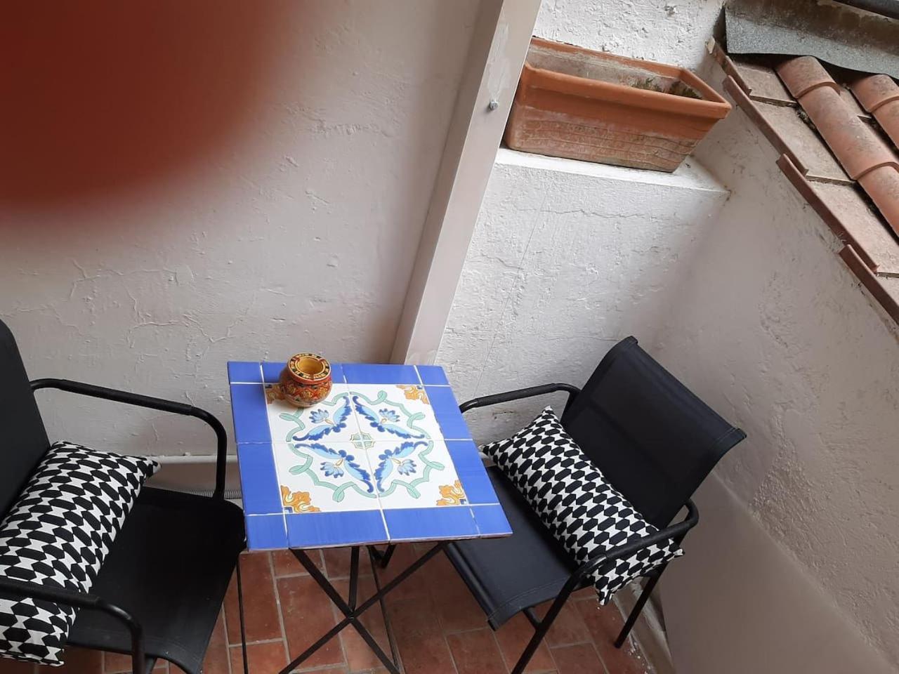 Charming Loft In Piazza Di Spagna Lägenhet Rom Exteriör bild
